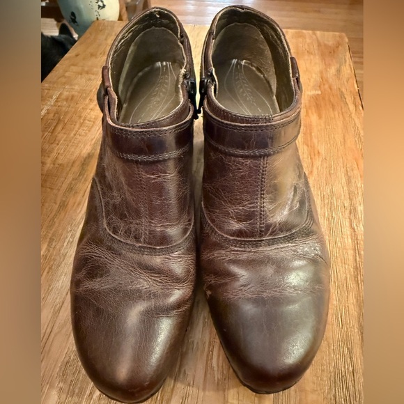 Josef Seibel Brown Heeled Bootie with Vintage Charm The European Comfort Shoe! - Picture 3 of 5